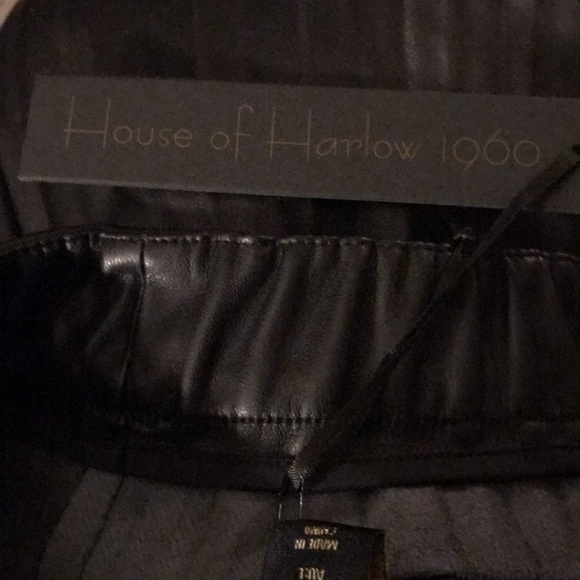 House of Harlow Vegan Leather Skirt - Picture 4 of 4